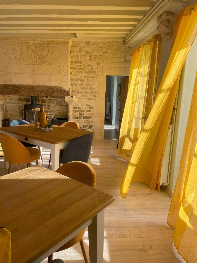 Bed and Breakfast Logis de Pierre Levée Bessines Exterior foto